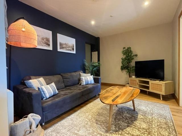 Charming 1 Bedroom In Town Centre *